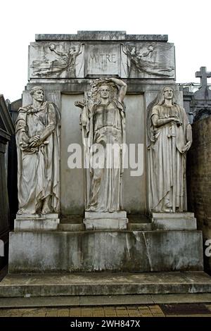 Der Friedhof von Recoleta hat über 6.400 Statuen, Sarkophage und Krypten, die an einige der berühmtesten Menschen Argentiniens erinnern, darunter „Evita Peron“ Stockfoto