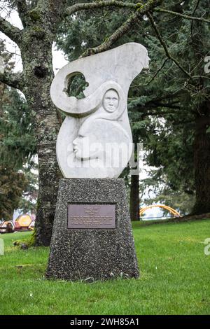 Generationen Skulptur zum Gedenken an ehrenamtliche Frauen während der Depression und des Krieges im Maffeo Sutton Park in Nanaimo, British Columbia, Kanada Stockfoto