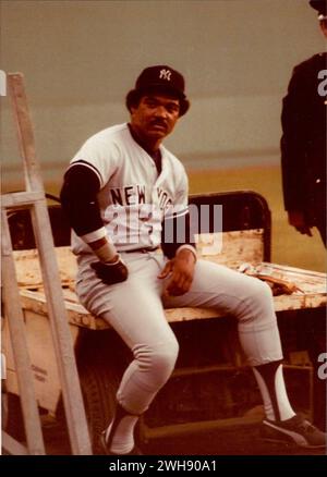 Reggie Jackson, New York Yankees, im Fenway Park, Boston, Massachusetts, Juni 1977. Stockfoto