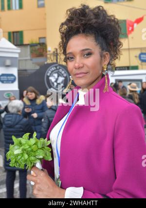 Sanremo, Italien. Februar 2024. Sanremo Festival 2024 Miss Italia Mendez Credit: Unabhängige Fotoagentur/Alamy Live News Stockfoto