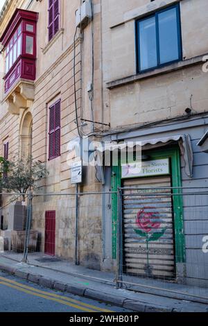 Ein stillgelegter Floristen in Sleima, Malta, 2024 Stockfoto