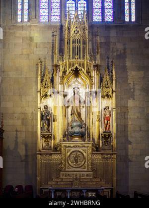 Altaraufsatz des Heiligen Herzens Jesu in der Kathedrale des Guten Hirten. Donostia. Stockfoto