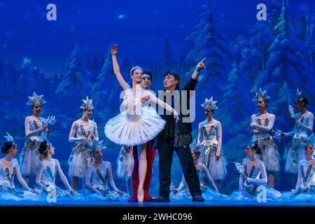 The Nussknacker wird vom Varna International Ballet and Orchestra im New Wimbledon Theatre in London, Großbritannien, aufgeführt. Stockfoto