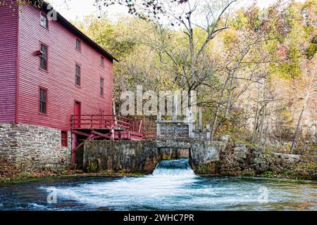 Gässchen Frühlingsmühle Haus Stockfoto