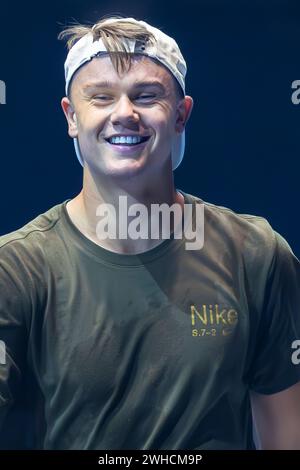 Oslo, Norwegen 09. Februar 2024 Holger Rune aus Dänemark Training vor dem Round Robin Ultimate Tennis Showdown Turnier in der Telenor Arena in Oslo, Norwegen Credit: Nigel Waldron/Alamy Live News Stockfoto