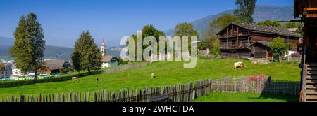 Südtiroler Volkskunde Museum, Dietenheim, Freilchtmuseum, Pustertal, Südtirol, Italien Stockfoto