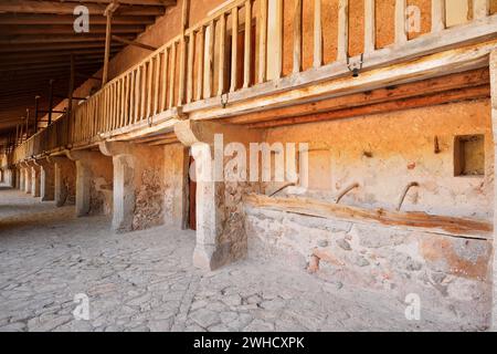 Porchhouse oder Porxet, Santuari de Santa Maria de Lluc, Mallorca, Balearen, Spanien Stockfoto