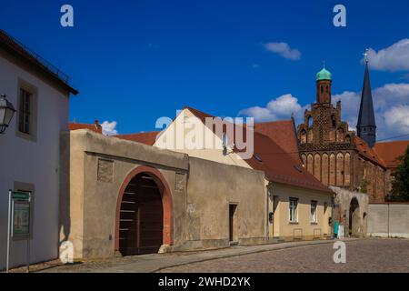 MühlbergElbe ist eine Stadt an der Elbe im Landkreis Elster im Süden Brandenburgs. Kloster Marienstern, Mühlberg, Brandenburg Stockfoto