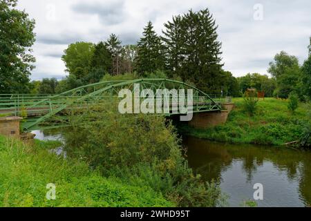 Aue der Weißen Elster zwischen Bornitz bei Zeitz und Göbitz im Burgenlandkreis Sachsen-Anhalt Stockfoto