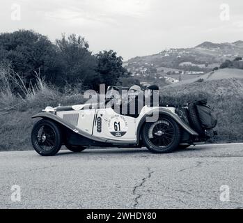 Tavoleto , Italien - Sept. 16 - 2023 : MG PB 1934 im coppa nuvolari alten Rennen Stockfoto