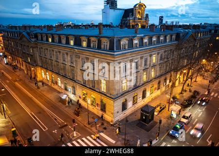 Paris, Frankreich, Luftaufnahme auf dem beleuchteten Caserne Napoleon, nur Editorial. Stockfoto