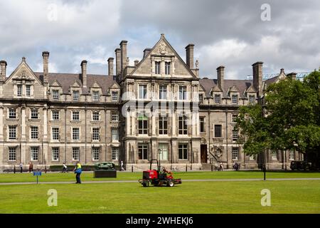 '11.07.2019, Irland, County Dublin, Dublin - Trinity College 1592, auf dem Campus. 00A190711D228CAROEX.JPG [MODELLVERSION: NEIN, EIGENSCHAFTSFREIGABE: NEIN (C Stockfoto