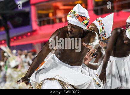 DESFILES SERIE OURO DO CARNAVAL DO RIO DE JANEIRO RJ, 09/2023 - Karneval /Rio de Janeiro Gold Series Schools Parade - Uniao do Parque Acari eröffnet die Gold Series Parade am Freitagabend in Sambodromo da Sapucai in Rio de Janiero 09. IMAGO / Erbs Jr Rio de Janeiro Brasilien Copyright: XErbsxJrx Stockfoto