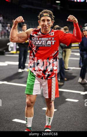 Henderson, NV, USA. Februar 2024. Sportagent Sean Stellato biegt die Kamera während der 24. Jährlichen Celebrity Flag Football Challenge im Dollar Loan Center in Henderson, NV. Christopher Trim/CSM/Alamy Live News Stockfoto