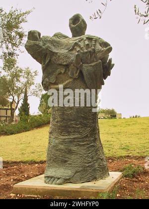 Kunstwerke auf dem Gelände von Yad Vashem in Jerusalem. Ilana Goor Stockfoto