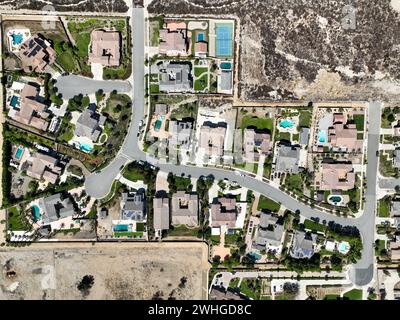 Blick von oben auf die großen Villen in Rancho Cucamonga Stockfoto