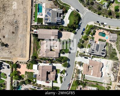 Blick von oben auf die großen Villen in Rancho Cucamonga Stockfoto