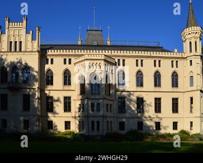Historisches Schloss Evenburg in der Stadt Loga, leer, Ostfriesland, Niedersachsen Stockfoto