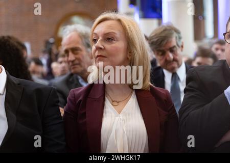 London, Großbritannien. Februar 2024. Liz Truss wurde beim Start der Bewegung des „populären Konservativismus“ in London gesehen. PopCon, eine neue konservative Gruppierung in Großbritannien und eine Randbewegung innerhalb der Konservativen Partei, zielt darauf ab, die demokratische Rechenschaftspflicht wiederherzustellen und die konservative Politik der Bevölkerung zu fördern. Quelle: SOPA Images Limited/Alamy Live News Stockfoto