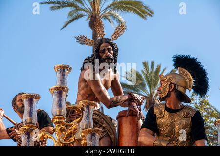 Geheimnisvolle Prozession der Bruderschaft der Zigarrenbauer während der Karwoche in Sevilla, Spanien Stockfoto