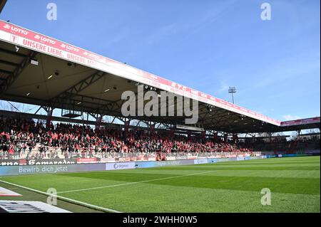Berlin, Deutschland. Februar 2024. Berlin, Deutschland. 10. Februar 2024: Ein Gesamtbild des Stadions während des Spiels Bundesliga - 1.FC Union Berlin gegen VfL Wolfsburg - an der Alten Försterei. Berlin, Deutschland. (Ryan Sleiman /SPP) Credit: SPP Sport Press Photo. /Alamy Live News Stockfoto