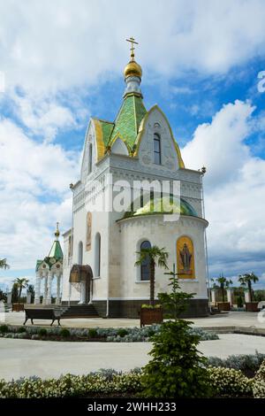 Kirche der Fürsprache der seligen Jungfrau Maria auf dem Nowoukrainski-Bauernhof. Region Krasnodar. Russland Stockfoto