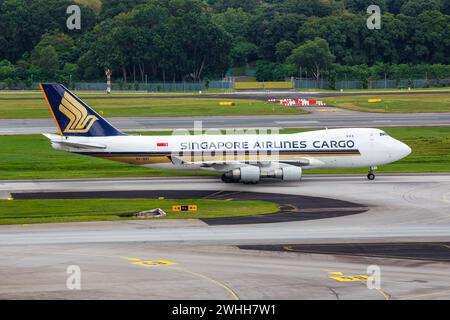 Changi, Singapur - 3. Februar 2023: Eine Boeing 747-400F (SCD) von Singapore Airlines Cargo mit der Nummer 9V-SFI am Flughafen Changi (SIN) in Si Stockfoto
