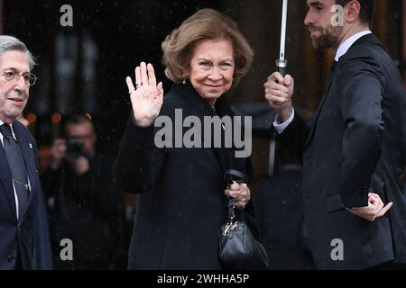 Turin, Italien. Februar 2024. Königin Sofia von Spanien nahm am 10. Februar 2024 an der Beerdigung des H.S.R. Vittorio Emanuele von Savoyen in der Kathedrale des Heiligen Johannes des Täufers (Duomo de Torino) in Turin Teil. Foto: Marco Piovanotto/ABACAPRESS.COM Credit: Abaca Press/Alamy Live News Stockfoto