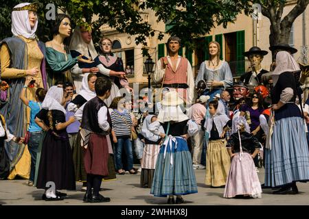 Baile de boleros tradicionales mallorquines Llucmajor Stockfoto