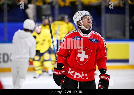 Karlstad, Schweden. Februar 2024. KARLSTAD, SCHWEDEN 20240210Schweiz #18 Sven Jung während des Eishockeyspiels am Samstag bei den Beijer Hockey Games (Euro Hockey Tour) zwischen Schweden und der Schweiz in der Löfbergs Arena. Foto: Pontus Lundahl/TT/Code 10050 Credit: TT News Agency/Alamy Live News Stockfoto