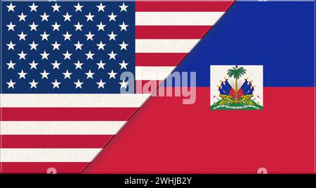 Flaggen von USA und Haiti. Diplomatische Beziehungen zwischen Amerika und Haitianisch. Nationalflaggen auf Stoffoberfläche. Stockfoto