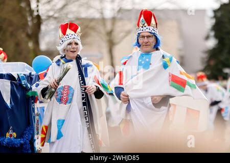 Der jährliche Karnevalszug in Frechen-Königsdorf bei Köln. Themenbild, Symbolbild Frechen, 10.02.2024 NRW Deutschland *** der jährliche Karnevalszug in Frechen Königsdorf bei Köln Themenbild, Symbolbild Frechen, 10 02 2024 NRW Deutschland Copyright: XChristophxHardtx Stockfoto