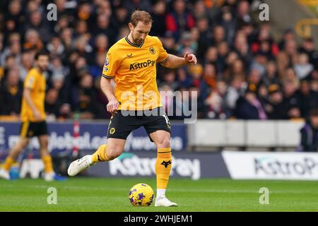 Wolverhampton, Großbritannien. Februar 2024. Craig Dawson von den Wolverhampton Wanderers im Spiel der Premier League zwischen den Wolverhampton Wanderers und Brentford in Molineux, Wolverhampton, England am 10. Februar 2024. Foto von Scott Boulton. Nur redaktionelle Verwendung, Lizenz für kommerzielle Nutzung erforderlich. Keine Verwendung bei Wetten, Spielen oder Publikationen eines einzelnen Clubs/einer Liga/eines Spielers. Quelle: UK Sports Pics Ltd/Alamy Live News Stockfoto