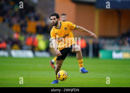 Wolverhampton, Großbritannien. Februar 2024. Rayan Ait-Nouri von Wolverhampton Wanderers während des Premier League-Spiels zwischen Wolverhampton Wanderers und Brentford in Molineux, Wolverhampton, England am 10. Februar 2024. Foto von Scott Boulton. Nur redaktionelle Verwendung, Lizenz für kommerzielle Nutzung erforderlich. Keine Verwendung bei Wetten, Spielen oder Publikationen eines einzelnen Clubs/einer Liga/eines Spielers. Quelle: UK Sports Pics Ltd/Alamy Live News Stockfoto