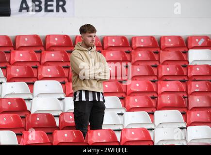 The City Ground, Nottingham, Großbritannien. Februar 2024. Premier League Football, Nottingham Forest gegen Newcastle United; Newcastle United Fan im City Ground Stadion vor dem Start Credit: Action Plus Sports/Alamy Live News Stockfoto