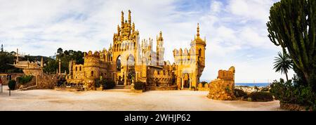 Schloss Colomares in Benalmadena, geweiht von Christoph Kolumbus - Spanien Stockfoto