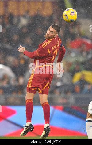 Rom, Italien. Februar 2024. Lorenzo Pellegrini von AS Roma während des Fußballspiels der Serie A zwischen AS Roma und FC Internazionale im Olimpico-Stadion in Rom (Italien), 10. Februar 2024. Quelle: Insidefoto di andrea staccioli/Alamy Live News Stockfoto