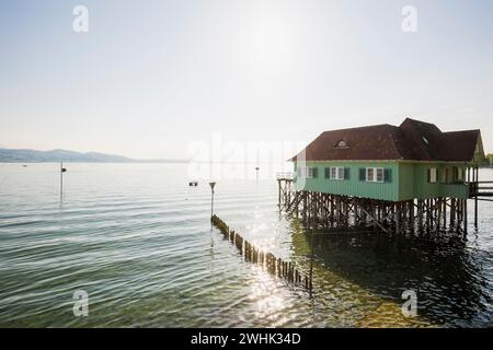 Aeschacher Bad, Badehaus, historisches Pfahlhaus, Lindau, Bodensee, Bayern, Deutschland Stockfoto