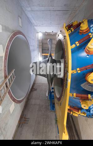 Die Kaplan-Turbine ist eine mechanische Drehvorrichtung Stockfoto