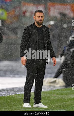 Stadio Olimpico, Rom, Italien. Februar 2024. Serie A Football; Roma gegen Inter Mailand; Daniele de Rossi Coach von AS Roma Credit: Action Plus Sports/Alamy Live News Stockfoto