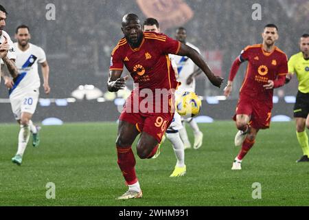 Rom, Italien. Februar 2024. Romelu Lukaku von AS Roma im Spiel der Serie A zwischen AS Roma und FC Internazionale im Stadio Olimpico in Rom, Italien am 10. Februar 2024. Quelle: Nicola Ianuale/Alamy Live News Stockfoto