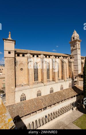 Iglesia y claustro de Sant Francesc Stockfoto