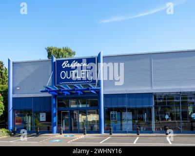 Mulheim-Karlich, Deutschland - 18. Mai 2023: Fassade des lokalen Bahlsen Outlet Store. Bahlsen ist ein deutsches Lebensmittelunternehmen, das Kekse und Kuchen herstellt Stockfoto