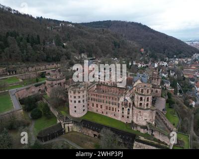 Luftaufnahme der Heidelberger Burg von einer Drohne Stockfoto