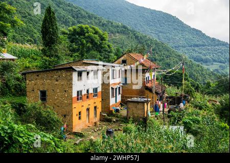 Poerty und Wohnungen in Nepal in der Nähe des Taudaha Sees Stockfoto