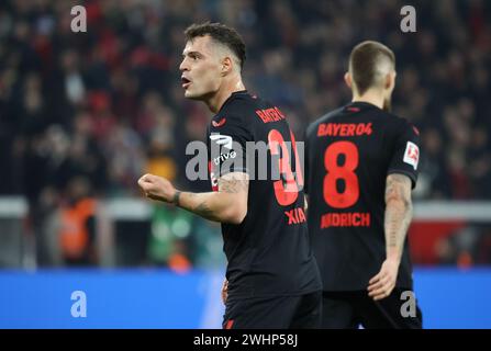 Leverkusen, Deutschland. Februar 2024. Granit Xhaka (Bayer), Leverkusen, Deutschland, 10.02.2024, 1. Bundesliga, 21. Spieltag, Bayer 04 Leverkusen - FC Bayern München. DFL-VORSCHRIFTEN VERBIETEN DIE VERWENDUNG VON FOTOS ALS BILDSEQUENZEN UND LIVE NEWS Stockfoto