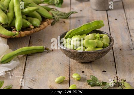 Frische und rohe grüne Bohnen Stockfoto