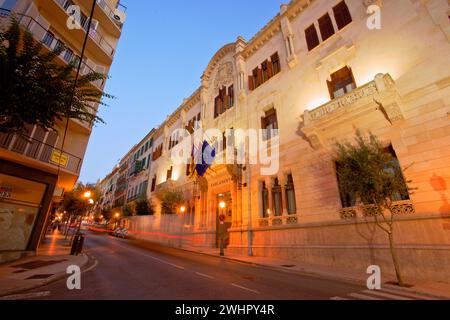 Parlament (Antiguo Circulo Mallorquin) (s.XIX).Centro historico.Palma.Mallorca.Baleares.EspaÃ±a. Stockfoto