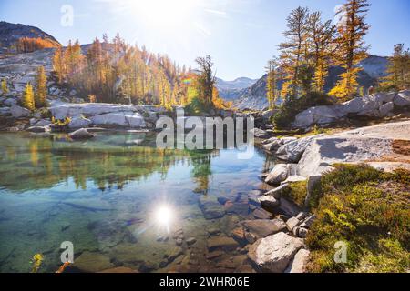 Der Lake Viviane in den Enchantments, Alpine Lakes Wilderness, Washington, USA Stockfoto