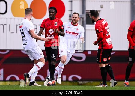 Brüssel, Belgien Februar 2024. Toby Alderweireld aus Antwerpen feiert, nachdem er am Sonntag, den 11. Februar 2024, in Brüssel, am 25. Tag der Saison 2023-2024 der ersten Liga der „Jupiler Pro League“ der belgischen Meisterschaft einen Torschuss bei einem Fußballspiel zwischen RWD Molenbeek und Royal Antwerp FC erzielt hat. BELGA FOTO LAURIE DIEFFEMBACQ Credit: Belga News Agency/Alamy Live News Stockfoto